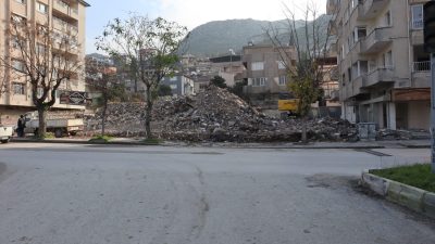 #özelhaber Antakya’daki depremzedelerin dramatik hikayeleri arasına yeni bir olay daha