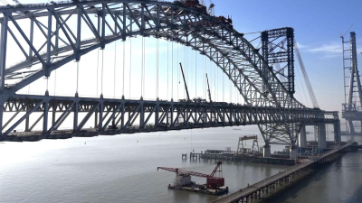 Çin’in mega projelerinden biri olan Changtai Yangtze River Bridge projesinin,