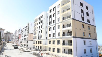 Hatay Milletvekili Abdulkadir Özel ve İskenderun Belediye Başkanı Fatih Tosyalı,