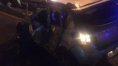 İskenderun-Adana otoyolunun Denizciler bölgesinde bir araç kaza yaptı. Kaza sonucu