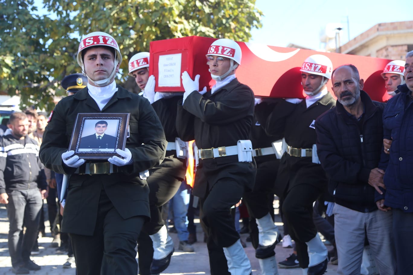 Hataylı şehidin cenazesi toprağa verildi