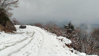 Perşembe günü Hassa ilçesini çevreleyen Amanoslara yılın ilk karı yağdı.