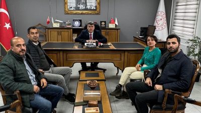 Hatay Eğitim sen Hatay şube başkanı Özür Tıraş ile bazı