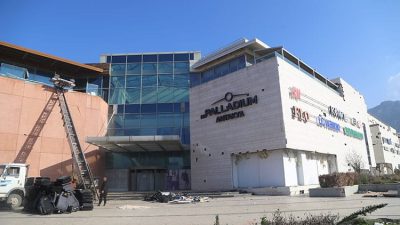 Antakya’daki Palladium Alışveriş Merkezi Depremlerde Hasar Aldı, Yıkım Başladı. Hatay’ın