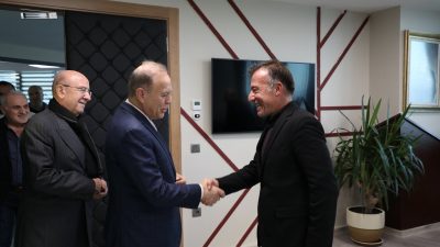 Hatay Büyükşehir Belediyesi’ne Hollanda Türk İş Adamları Derneği Başkanı ve