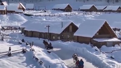 Uygur Özerk Bölgesi’nde kış turizmi ekonominin güçlenmesine katkı sağladığı gibi,