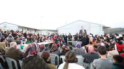 Hatay Büyükşehir Belediye Başkanı Lütfü Savaş Defne Toki Prefabrik Geçici