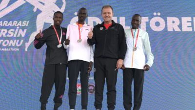 Mersin Büyükşehir Belediyesince organize edilen 5. Uluslararası Mersin Maratonu’nun 42