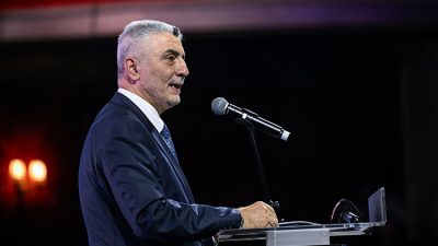 Ticaret Bakanı Ömer Bolat,  gıda enflasyonunun azaltılabilmesi için kooperatifleşmenin önemli