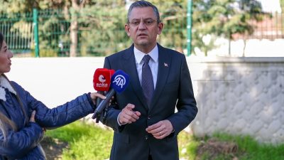 Cumhuriyet Halk Partisi Genel Başkanı Özgür Özel, Pençe-Kilit operasyon bölgesinde