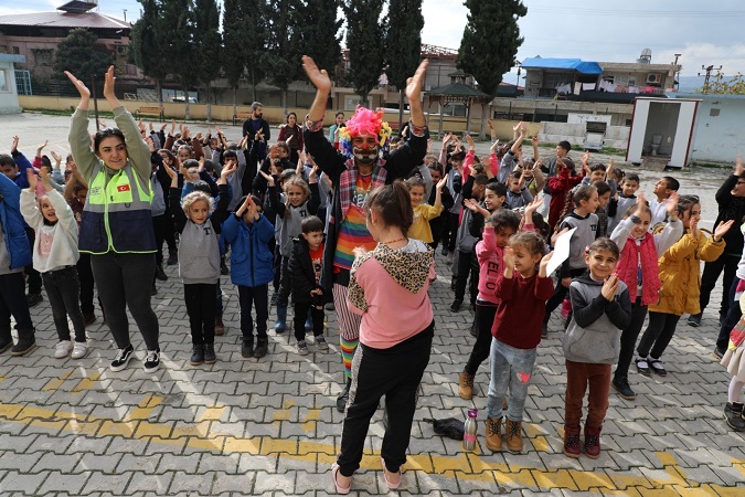 Her şey çocuklar için