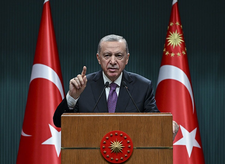 Cumhurbaşkanı Erdoğan “Tek çözüm yolu depreme dayanıklı binalar yapmaktır”