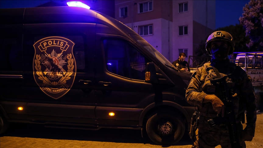 İçişleri Bakanı Yerlikaya, "İstanbul merkezli 13 ilimizde eş zamanlı düzenlenen