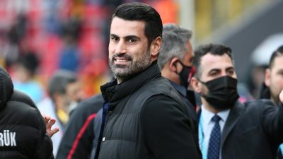 Volkan Demirel Hatayspor’dan ayrılmayacağını açıkladı. NTV’de katıldığı Empati programında konuşan