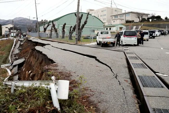 Japonya’da meydana gelen 7.6