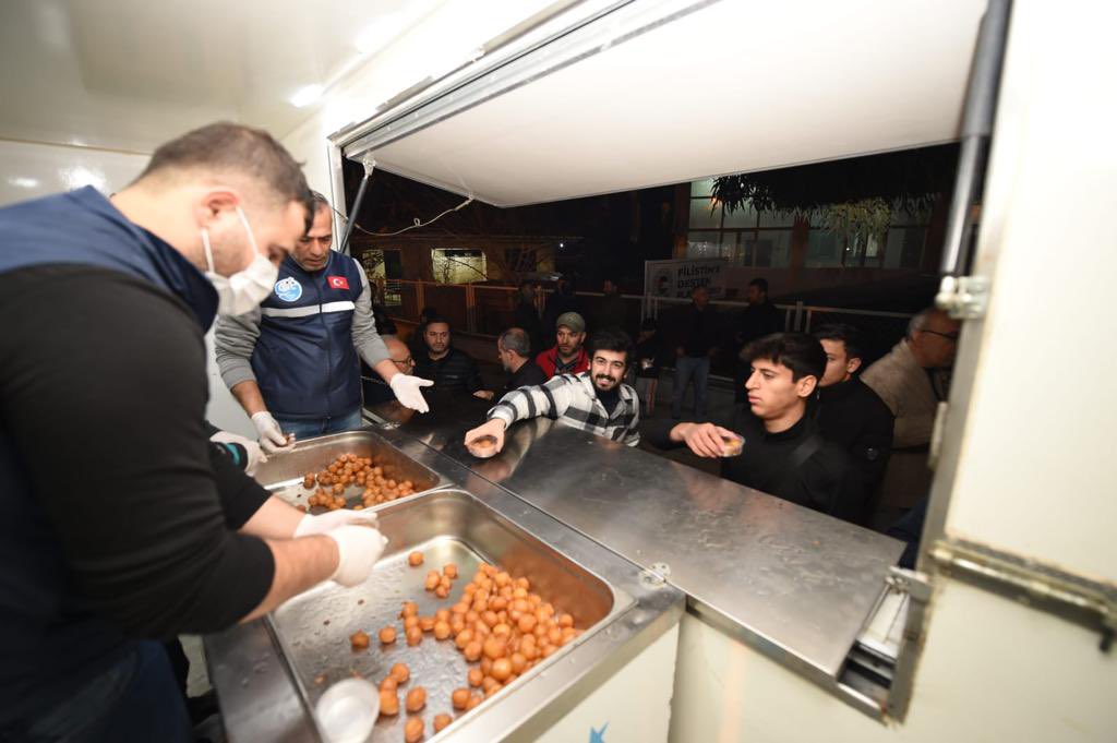 Antakya Belediyesi’nden kandil tatlısı