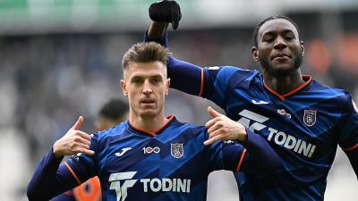 Trendyol Süper Lig'in 23. haftasında RAMS Başakşehir, deplasmanda TÜMOSAN Konyaspor'u