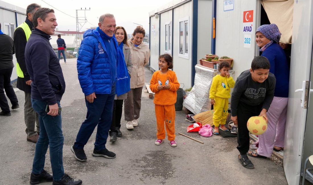 Seyhan Belediye Başkanı Akif