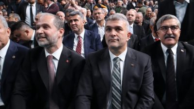 Ak Parti Cumartesi günü Hatay Kapalı Spor Salonu’nda yoğun bir