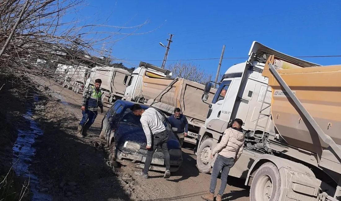 Hatay'ın Defne ilçesinde çukurlu