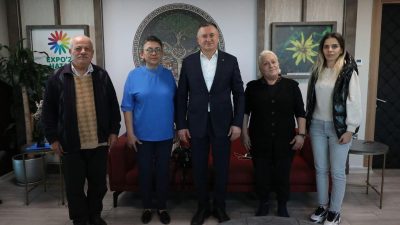 Antakya’da 6 Şubat depreminden etkilenen mağdur olan ailelerin oluşturduğu “Deprem