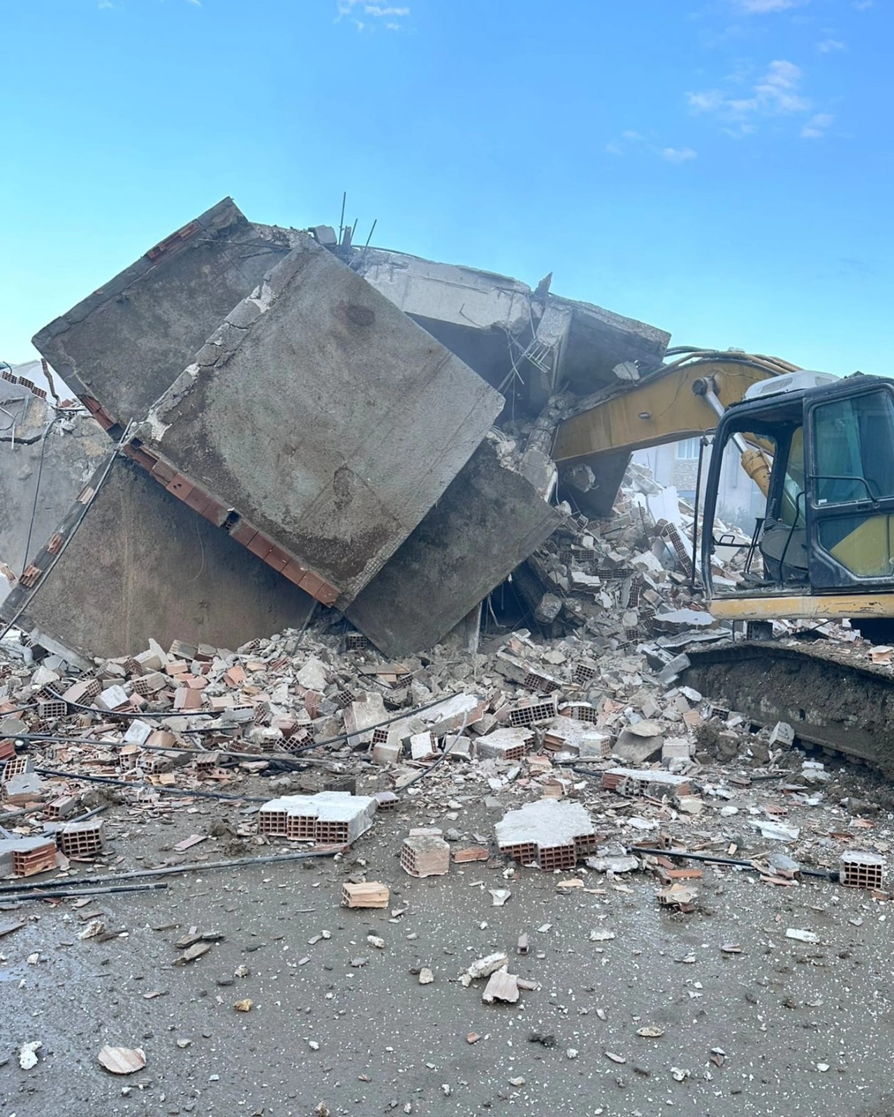 Hatay’da yine yıkım faciası