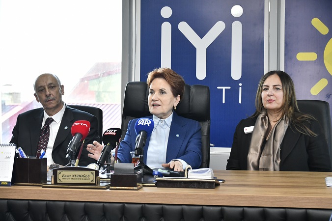 İYİ Parti Genel Başkanı Meral Akşener, İYİ Parti’nin İzmir Büyükşehir