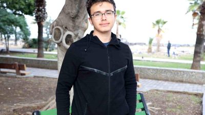 Hatay’ın İskenderun ilçesinde depremde kayıplar yaşayan vatandaşlar, yeni yıldan umutlu