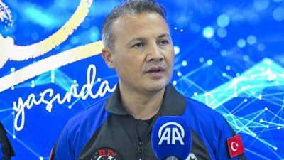 Türkiye’nin uzaya gidecek ilk astronotu Alper Gezeravcı, Ax-3 mürettebatıyla birlikte