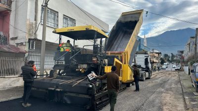 İskenderun Belediyesi Fen İşleri Müdürlüğü, kentin genelinde içme suyu ana