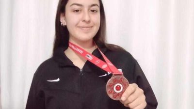 İskenderunlu Kick Boks sporcuları katıldıkları Antalya’daki şampiyonadan 1 gümüş, 2