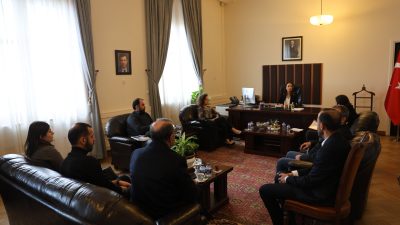 Hatay Depremzede Derneği DEM Parti’yi ziyaret etti. Gerçekleşen ziyarette Hatay