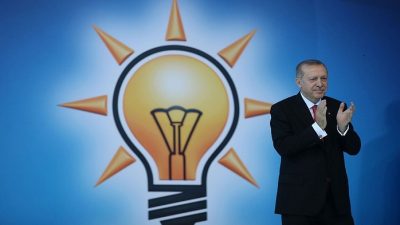 AKP Genel Başkanı ve Cumhurbaşkanı Recep Tayyip Erdoğan 31 Mart