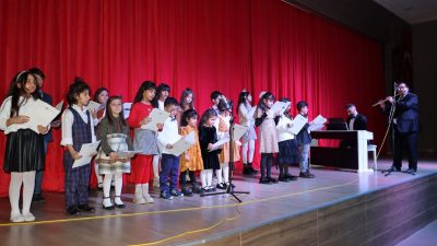 Altınözü ilçesindeki müzik grubunun Piyano Resitali alkış topladı. Bölgenin piyano