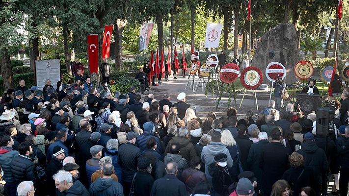 Zübeyde Hanım İzmir’de anıldı