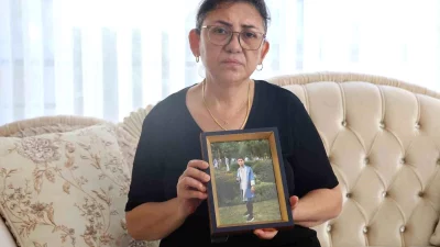 Hatay'da yaşayan Sema Güleç, asrın felaketinden bu yana sesine hasret