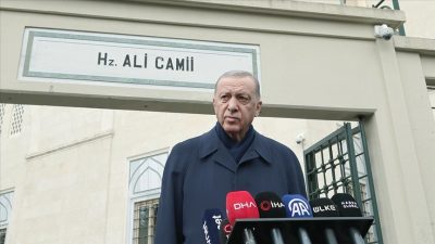 Cumhurbaşkanı Recep Tayyip Erdoğan, İsveç’in NATO’ya katılımına onay veren Türkiye’nin