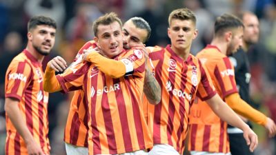 Ziraat Türkiye kupası maçında Trabzonspor, sahasında ağırladığı Manisaspor’u 3-1’lik skorla