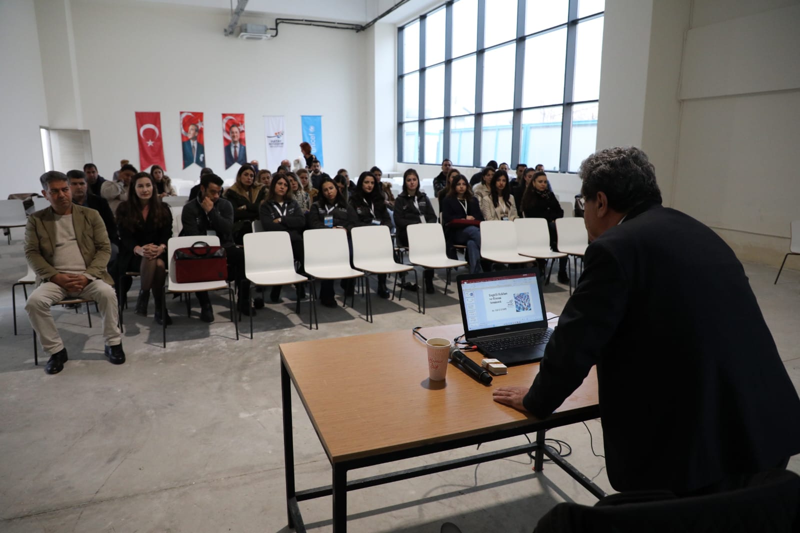 HBB’den engelli hakları semineri