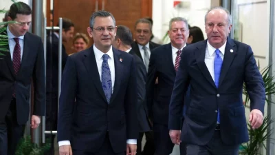 Memleket Partisi Genel Başkanı Muharrem İnce, CHP Genel Başkanı Özgür