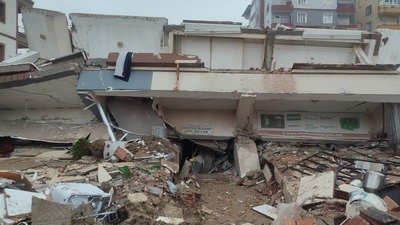 Hatay’da 36 kişinin öldüğü apartmana dava