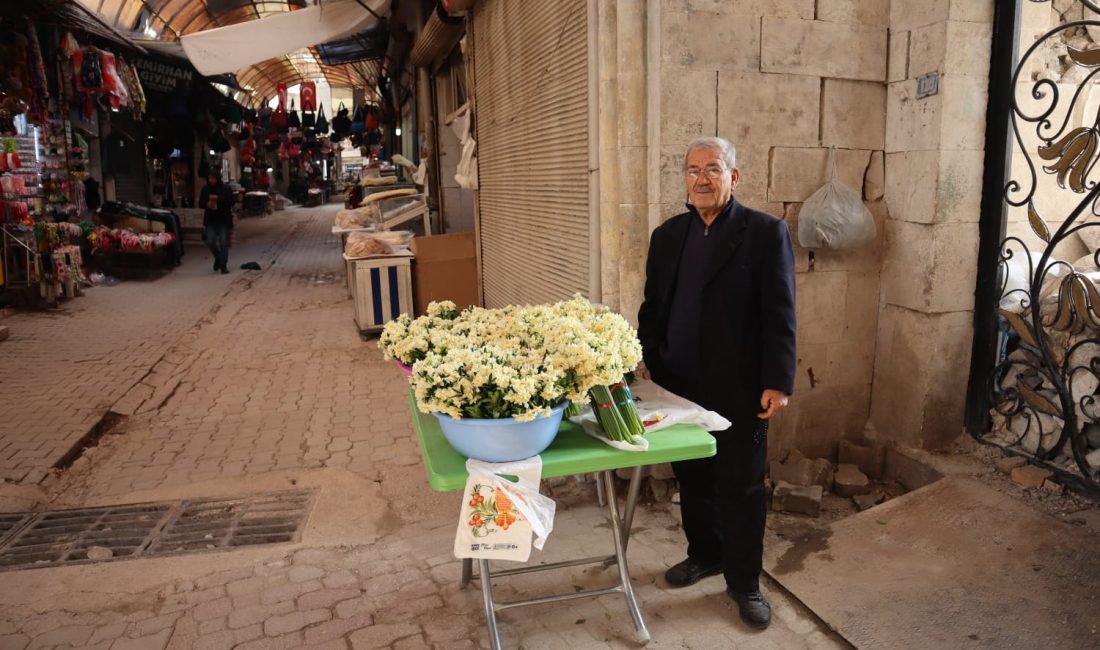 Antakya’nın tarihî köprübaşında, geçmişin