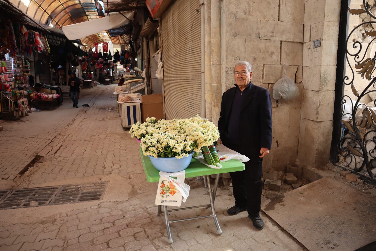 Antakya’yı nergis kokusu sardı