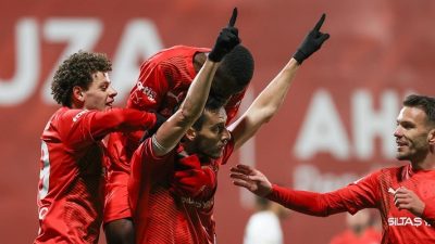 Geçen hafta Beşiktaş’ı 4-0 yenen Siltaş Yapı Pendikspor, 22. hafta