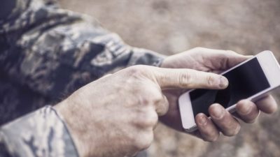 Millî Savunma Bakanlığı, askerlerin operasyon bölgelerinde akıllı cep telefonu kullanımını