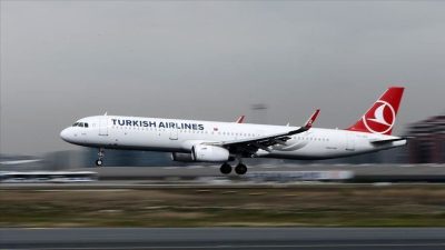 Olay, dün akşam saatlerinde İstanbul Havalimanı'ndan Antalya'ya gitmek üzere hareket
