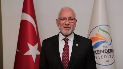 İskenderun Belediye Başkanı Fatih Tosyalı, düzenlendiği kahvaltılı basın toplantısında basın