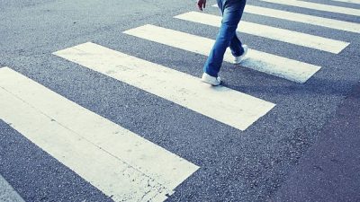 Antakya’da yaşayan vatandaşlar, Defne Devlet Hastanesi ile Sümerler Mahallesi arasında