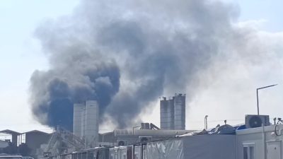 Öğle saatlerinde Kızılay Konteyner kentte çıkan konteyner yangınından iki saat