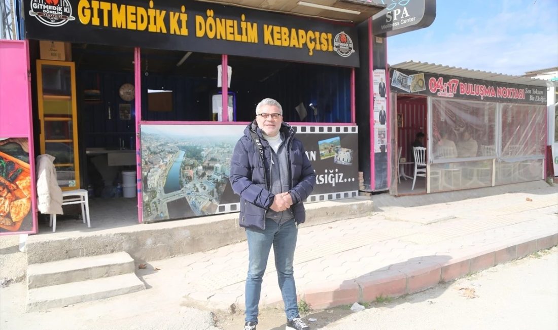 Hatay'da afetzede esnaf tabelalarında